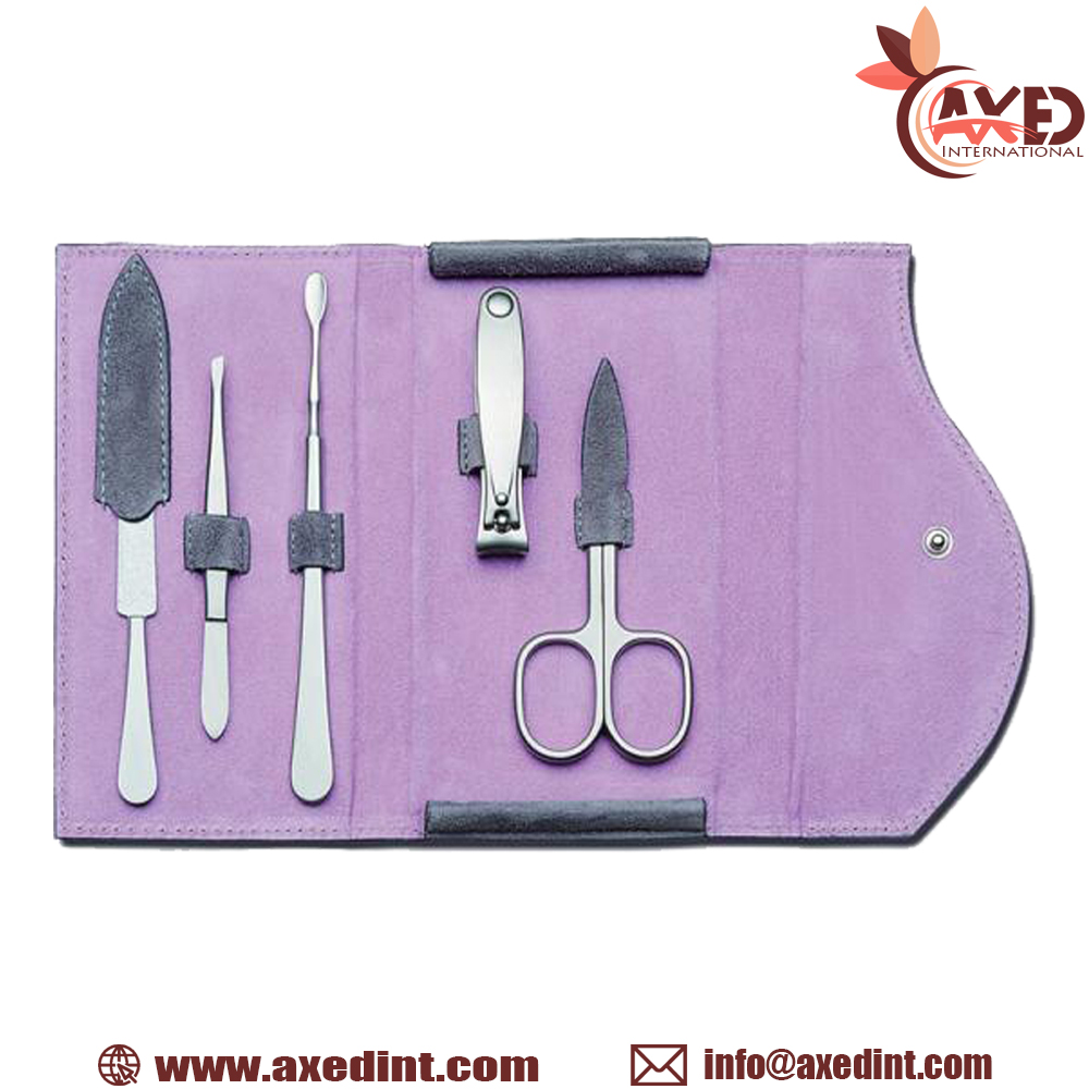 Manicure & Pedicure Kits